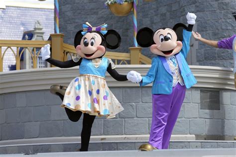 DeSantis attorneys ask federal judge to dismiss Disney's free speech ...