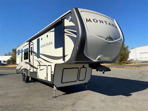 2018 KEYSTONE MONTANA 3791RD LUXURY RV FIFTH WHEEL TRAILER "5 SLIDE" - True RV True RV