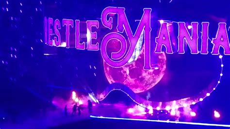 The Undertaker returns at Wrestlemania 34 - YouTube