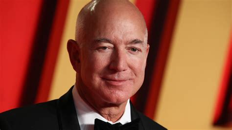 How Jeff Bezos’ First Job at McDonald’s Helped Make Him Rich