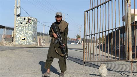 Afghan-Iran border clash: Taliban says one killed - BBC News