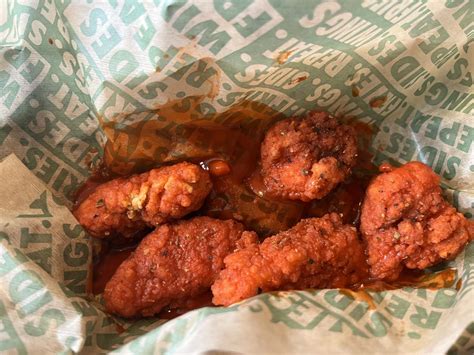 Best Wingstop Flavors: I Ranked 13 Flavors, Including the New Maple ...