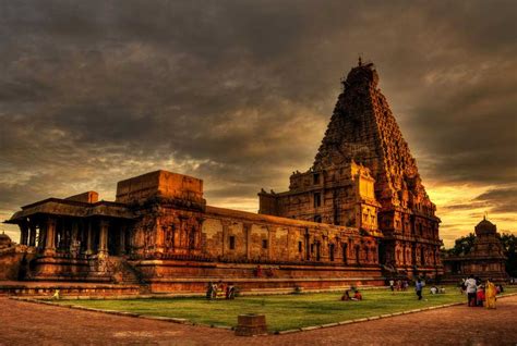 Brihadeeswarar Temple|| Thanjavur Tourism