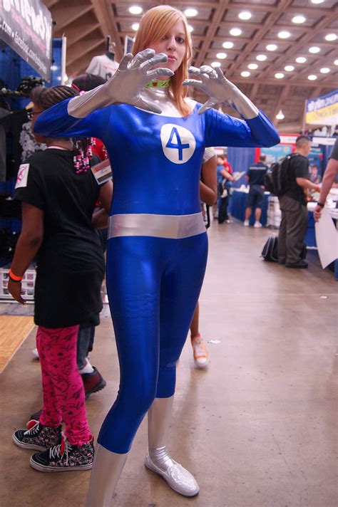Invisible Woman Cosplay - Baltimore Comic-Con 2012 | Flickr