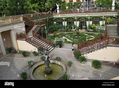 The Garden Courtyard of Schwerin Castle Stock Photo - Alamy