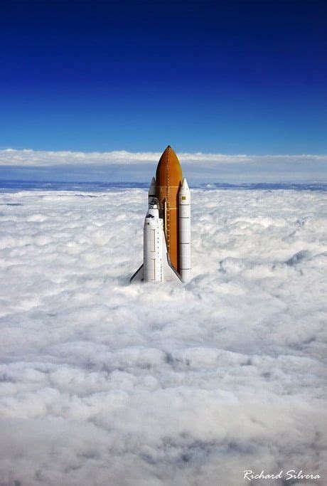 Space shuttle going through the clouds - 9GAG in 2020 | Space images ...