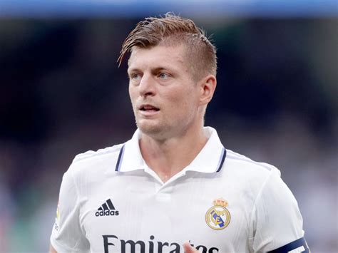 Toni Kroos - YangYemaya