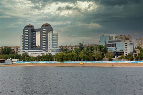 Zaporizhia Cityscape, Ukraine Stock Image - Image of pipe, horizon ...