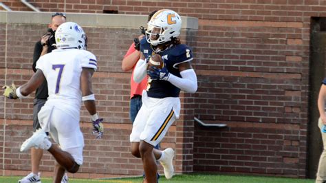 No. 9 Football Cruises to 41-14 Homecoming Victory Over North Alabama