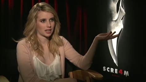 Emma Roberts | Scream 4 Interview - YouTube