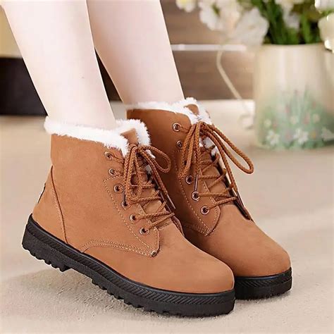 Fashion winter snow boots women 2018 fashion Plus velvet warm women ankle boots lace up heels ...