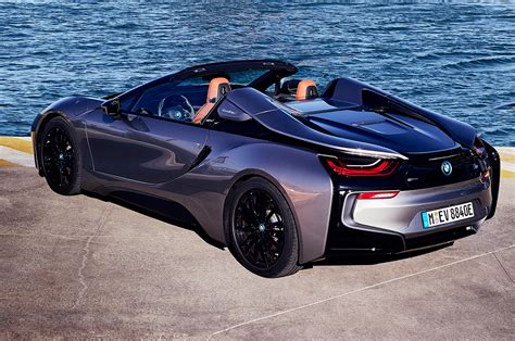 First Drive: 2019 BMW i8 Roadster | Automobile Magazine