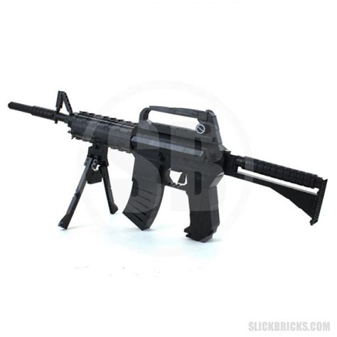 M16 Assault Rifle | Slick Bricks