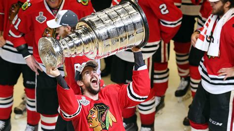 NHL playoffs: Chicago Blackhawks win Stanley Cup - Sports Illustrated