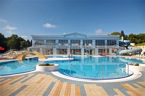 Daruvar Aqua Park | House styles, Mansions, Resort