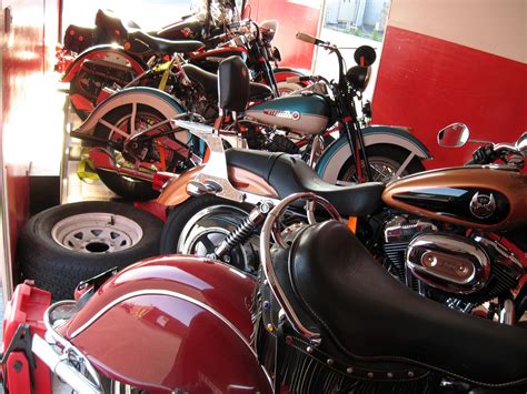 Eleven Early Motorcycles Arrive (Article)