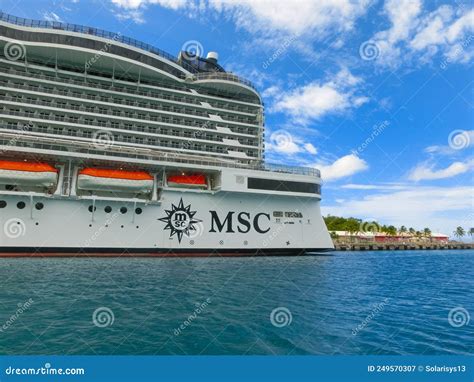 MSC Seashore Cruise Ship Docked at Tropical Island Ocean Cay, Bahamas Editorial Photography ...