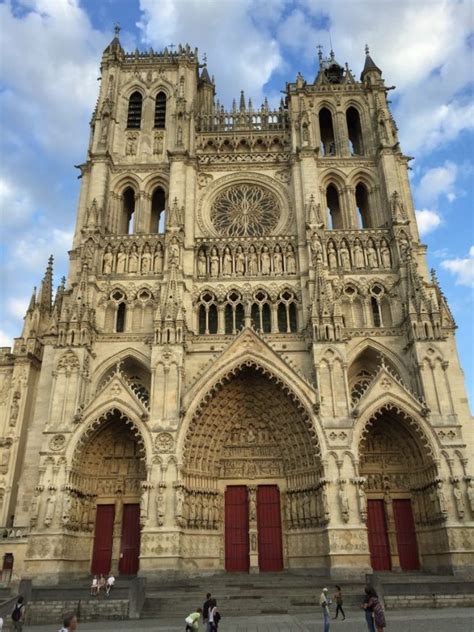 Remembrance and reconciliation at Amiens Cathedral - DIY WOMAN