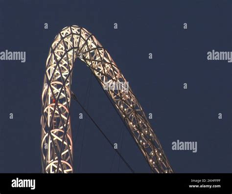 Wembley arch Stock Videos & Footage - HD and 4K Video Clips - Alamy