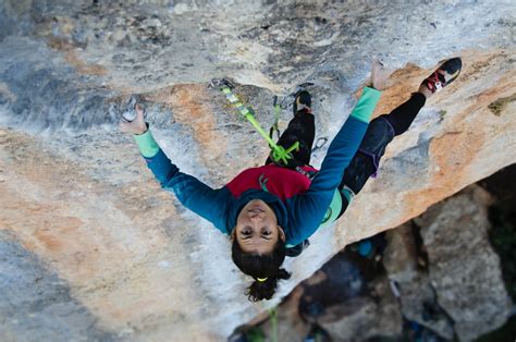 Top Rock Climbing Exercises For Kids│How To Train For Climbing With Kids