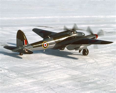 Raf bomber ww2 | ... Mosquito, Bomber, DeHavilland, Mosquito, RAF, War, World, WW2 | Dad ...