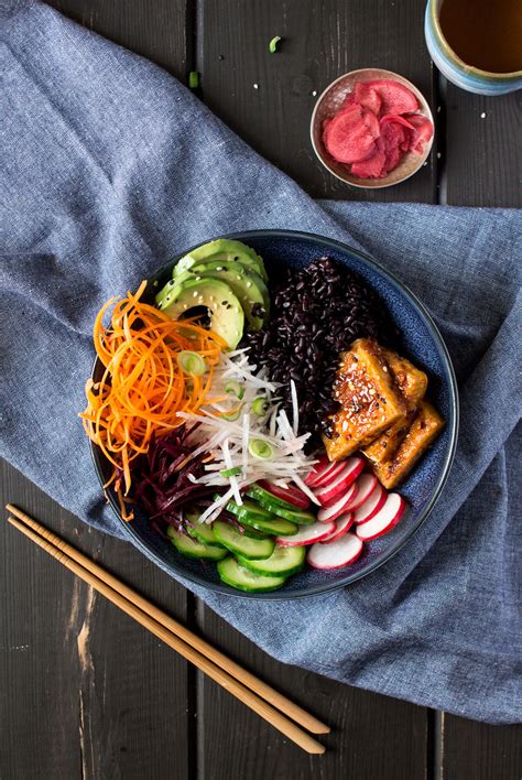 Vegan sushi bowl - Lazy Cat Kitchen