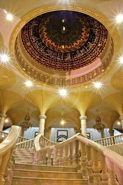 Must See Places in Brunei | Islamic architecture, Brunei travel, Beautiful mosques