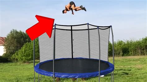 This guy did a triple backflip! *WORLD RECORD* - YouTube