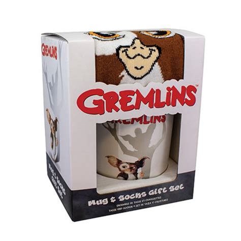 Gremlins Gizmo Mug and Socks Gift Set - Entertainment Earth