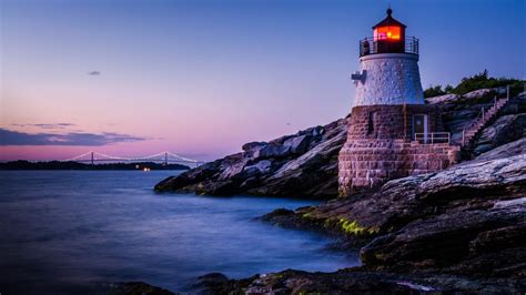 Castle Hill Lighthouse, Newport, Rhode Island, USA | Windows Spotlight Images