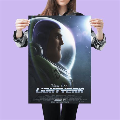 Lightyear (Chris Evans, Buzz Lightyear) Movie Poster - Lost Posters