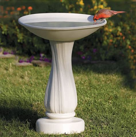 7 BEST Heated Bird Baths To Try This Winter (2024) | Heated bird bath ...