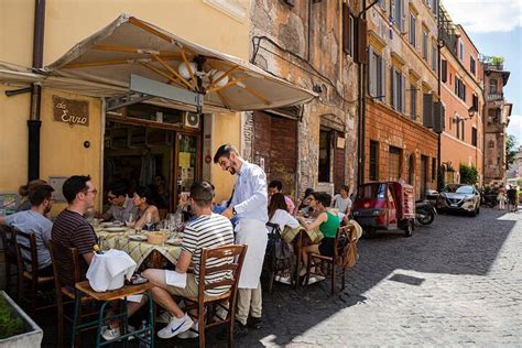 Know Before You Go: Dining in Rome Like a Local – Rome Travel Tips | Viator.com - Viator