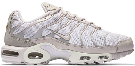 Nike Air Max Plus Pearl Pink - StockX News