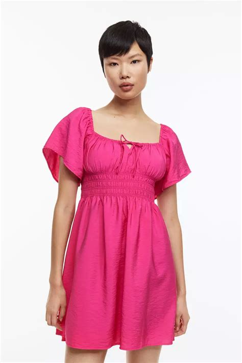Jual H&M Smocked-waist dress Original 2024 | ZALORA Indonesia