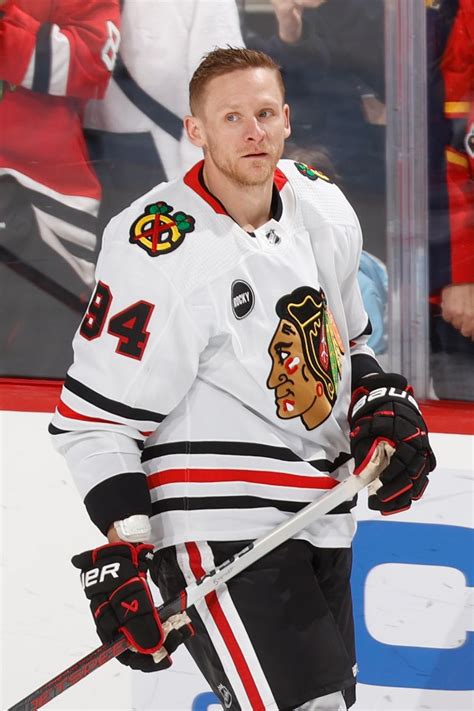 Corey Perry apologizes to Chicago Blackhawks & admits to ‘alcohol struggles’ after being cut for ...