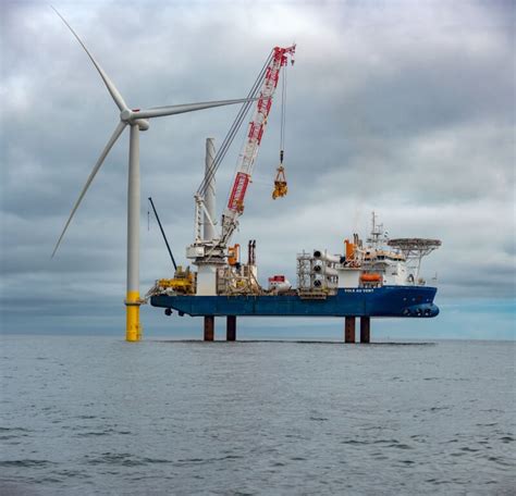 Offshore Wind Power: Present Challenges and Future Realities - North ...