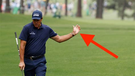 Phil Mickelson's left hand golf swing rehearsal move, explained