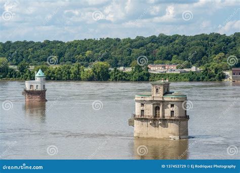 The Old Chain of Rocks Bridge. Stock Image - Image of metal, landmark: 137453729