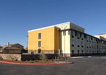 New Lodging In Dixon: Country Inn and Suites Opens | Dixon, CA Patch