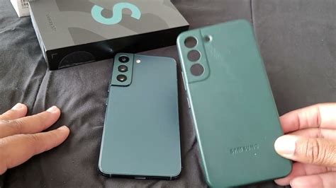 Samsung S22 (Green) UNBOXING + Green Leather Samsung Case - YouTube