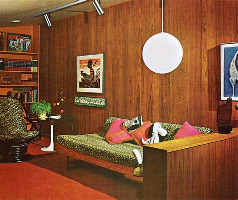 Highlights From The 1970 Practical Encylopedia of Good Decorating and Home Improvement - Flashbak