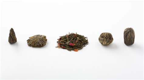 Five Different Types Of Tea Leaves Stock Photo - Download Image Now - Art And Craft, Blossom ...