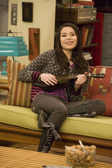 iCarly - Miranda Cosgrove Photo (35310279) - Fanpop