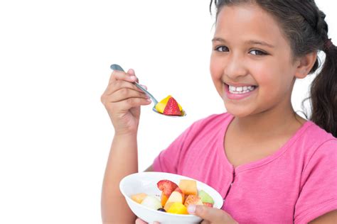 5 Ways To Teach Your Kids Healthy Eating Habits - CyberParent