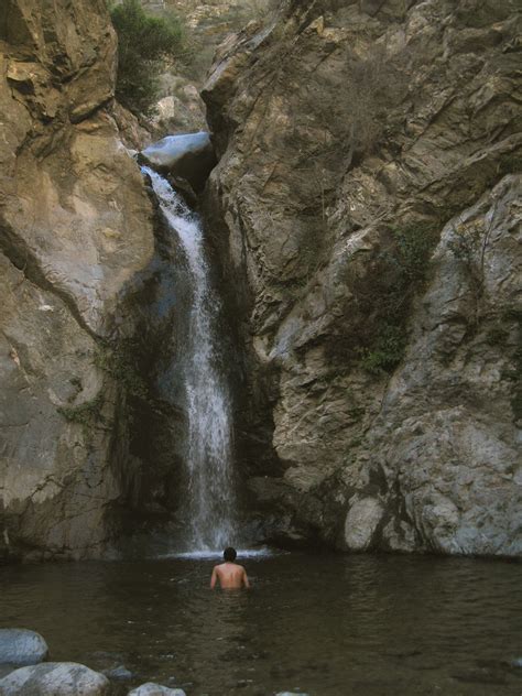 the sky is big in pasadena: eaton canyon waterfall