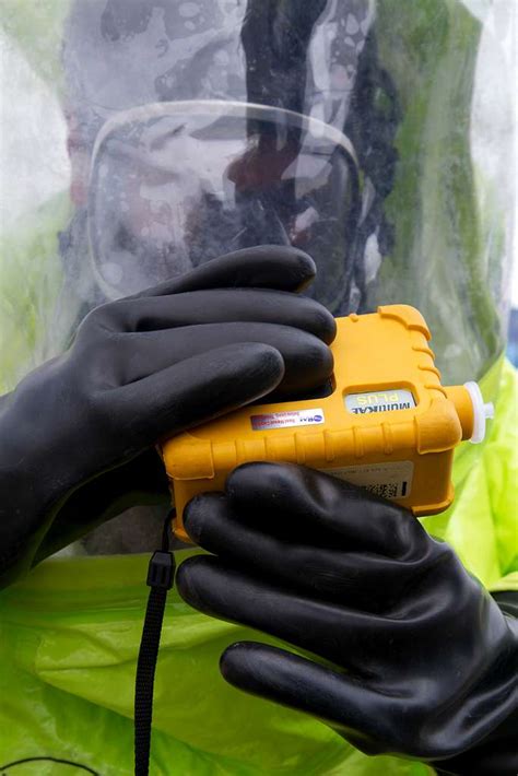 An Army Reserve Soldier uses a multiple gas monitor - NARA & DVIDS ...