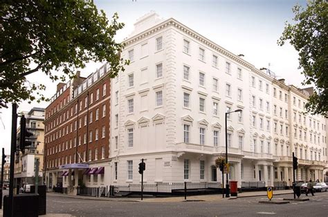 Premier Inn London Victoria Hotel - UPDATED 2024 Prices, Reviews & Photos