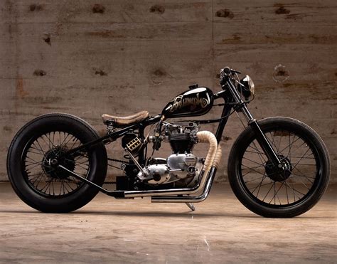 Triumph Bobber Old School