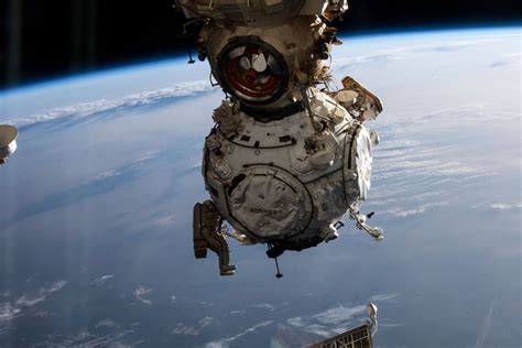 Expedition 66 begins 2022 aboard the International Space Station - NASASpaceFlight.com